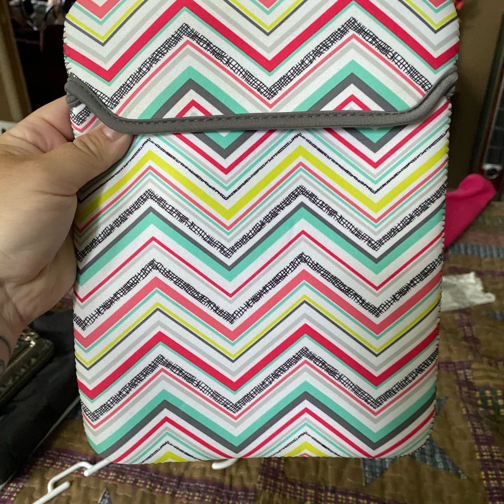 Thirty one neoprene iPad case
